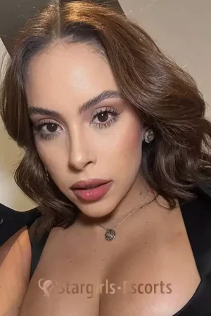 Ruxandra Escort