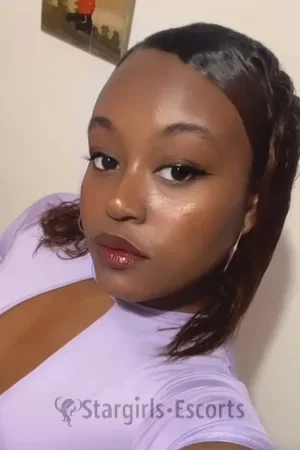 Lea Escort