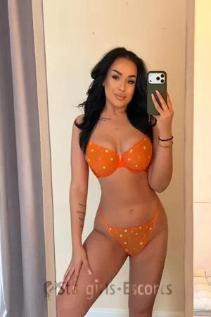 Valentina Escort