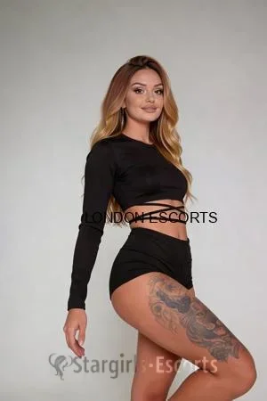 Karina Escort