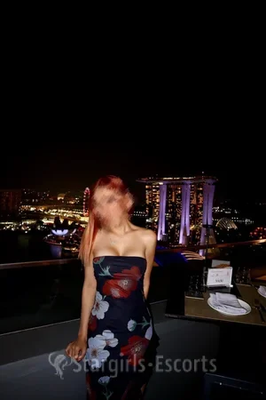 Rosie Escort