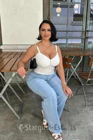 Sandra Escort