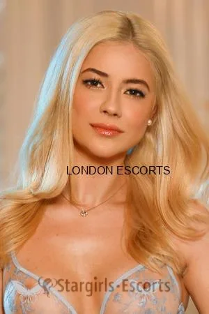 Kim Escort