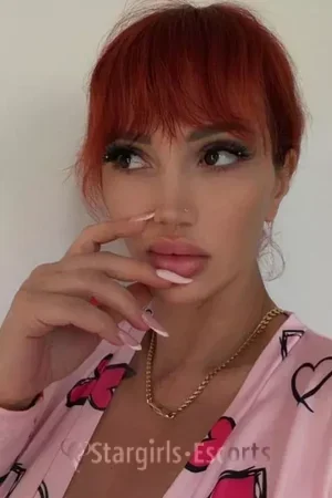 Petronella Escort