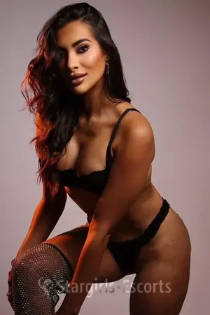 Idalys Escort
