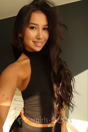 Darina Escort