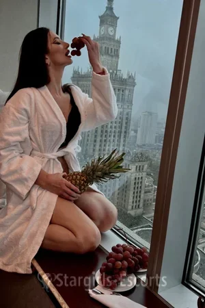 Nika Escort
