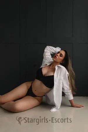 Luiza Escort