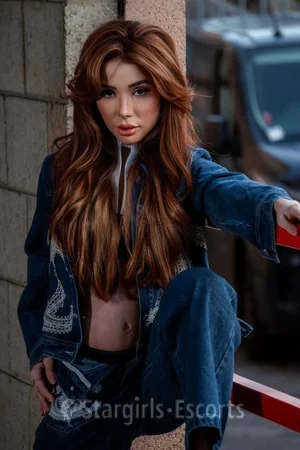Victoria Escort