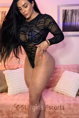 Allexandra Ohanna Escort