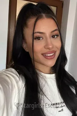 Tina Escort