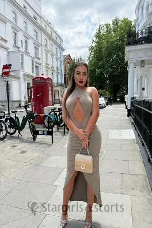 Amy Escort