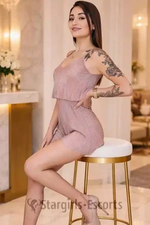 Cipriana Escort