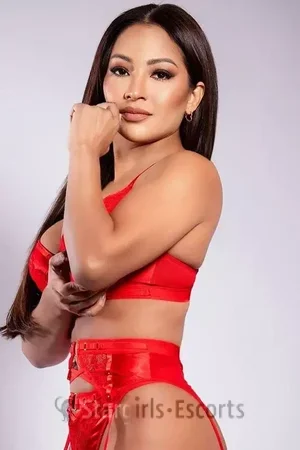 Alliora Escort
