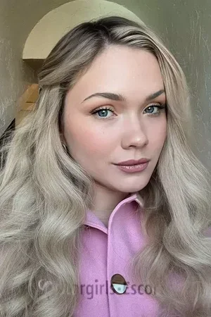 Nimriel Escort