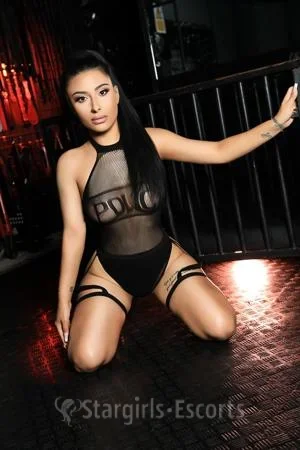 Chrissy Escort