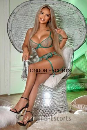 Emily Escort