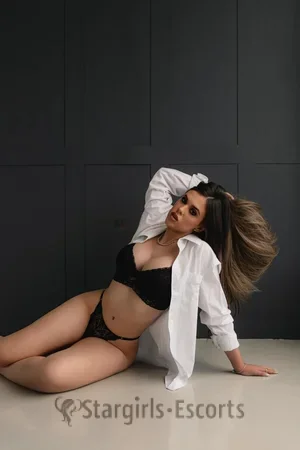 Luiza Escort
