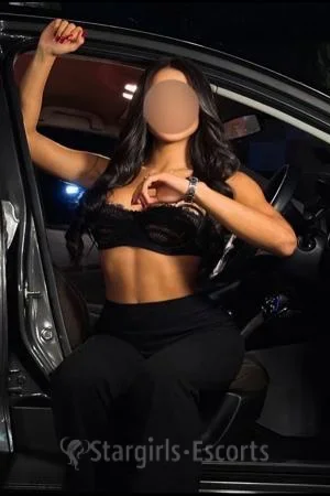 Aida Escort