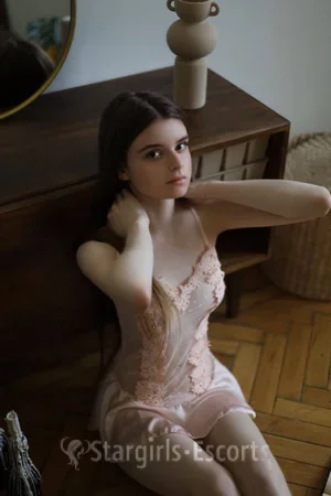 Maria Escort