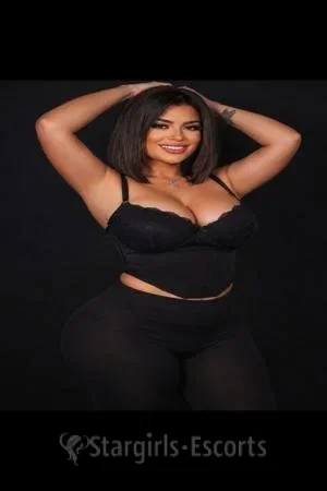 Lara Escort