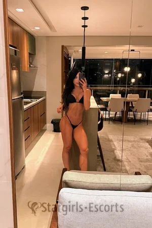 Julia Dominatrix Escort