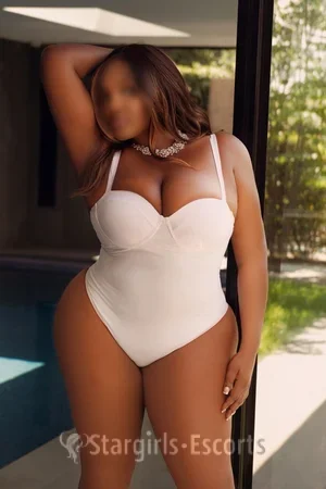 Maya Maserati Escort