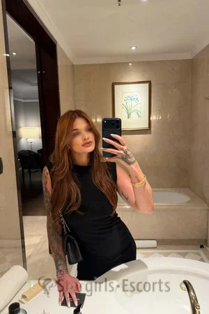 Valentina Leal Escort