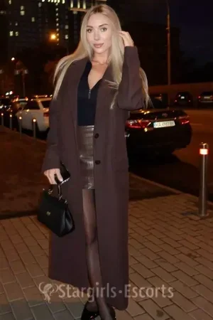 Emily Escort