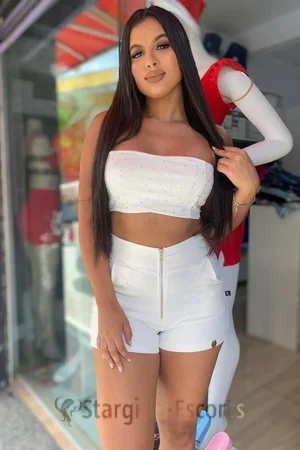 Sophia Escort