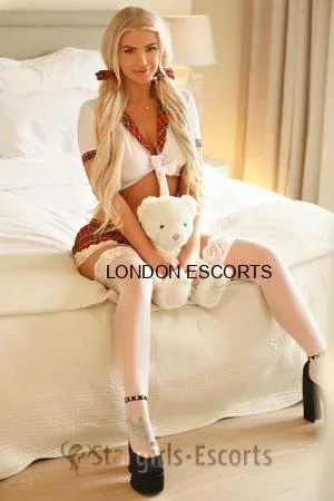 Bonnie Escort