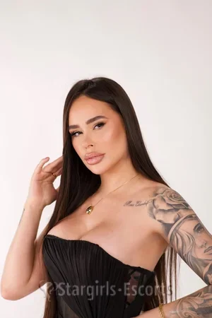 Victoria Escort