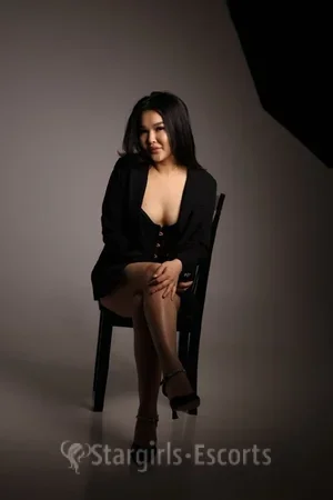 Aika Escort