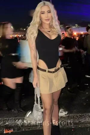 Selita Escort