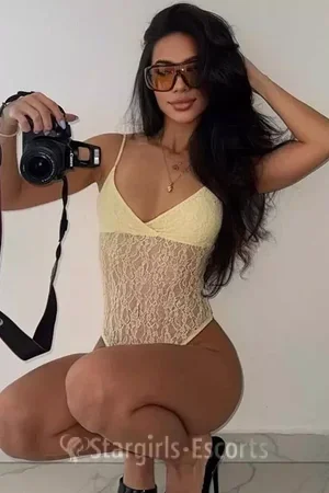 Zemma Escort