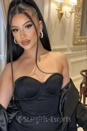 Lia Escort