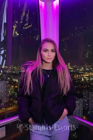 Ashley Escort